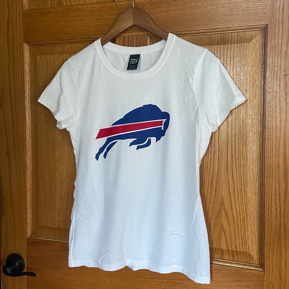 Womens Buffalo bills short sleeve t shirts